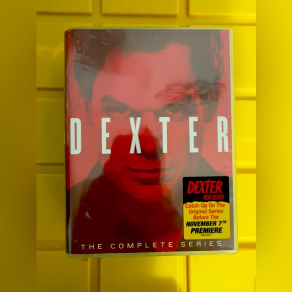 Dexter Complete Series - Picture 1 of 2